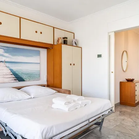 Charming 1 Bedroom On The Floor 公寓 *