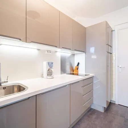 Charming 1 Bedroom On The Floor 公寓 戛纳